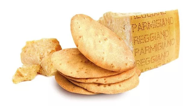 Crackers with Parmigiano Reggiano & olive oil - Lady Joseph