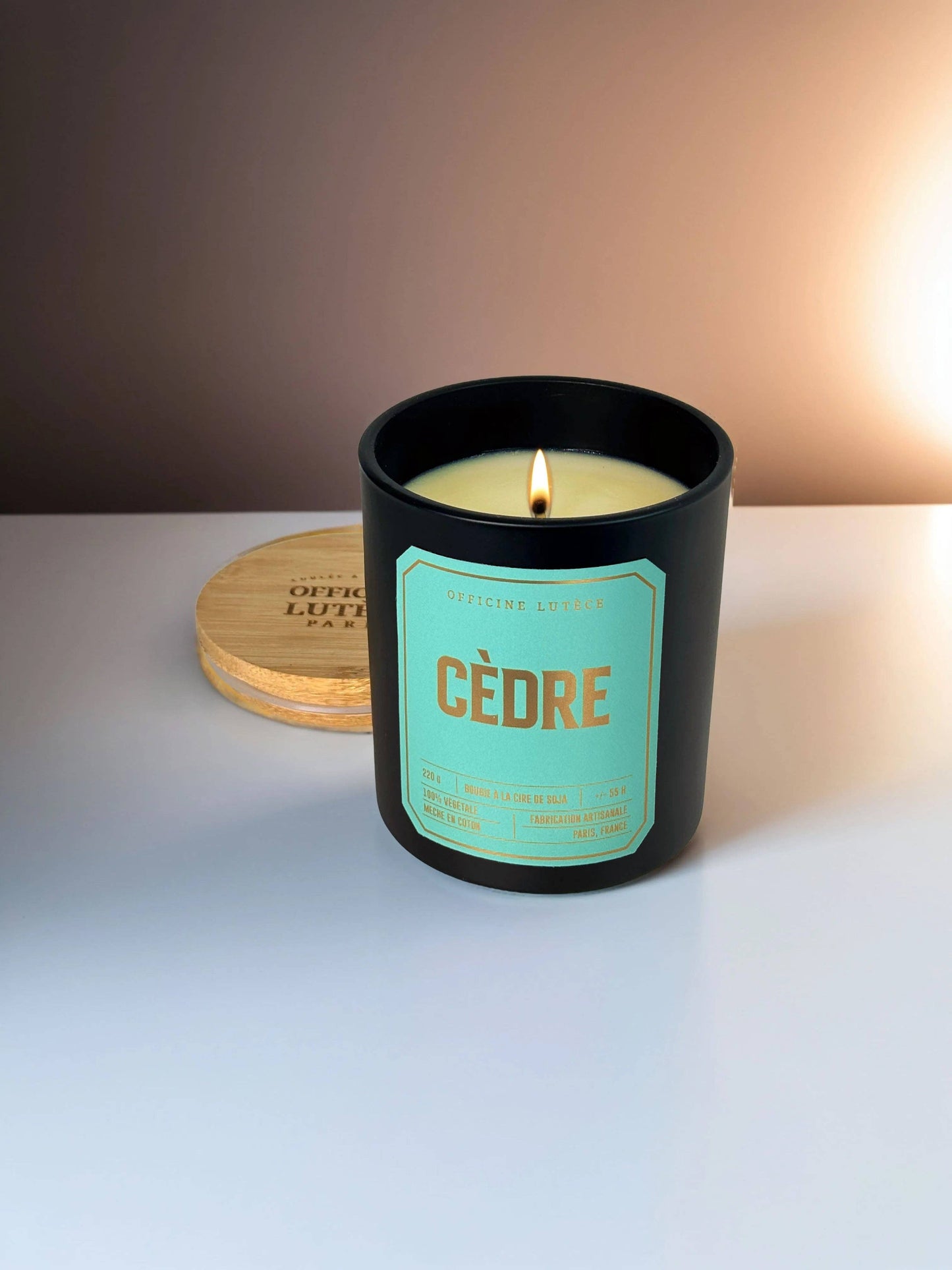 Cedar Scented Candle - Officine Lutece