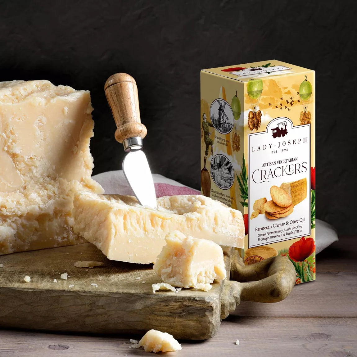 Crackers with Parmigiano Reggiano & olive oil - Lady Joseph