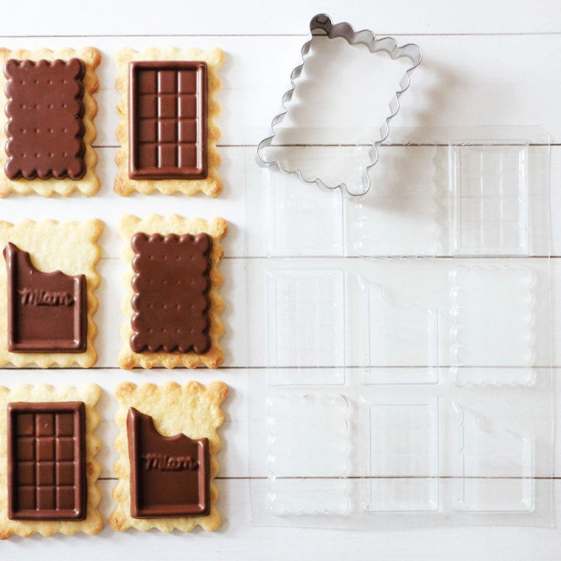 Biscuits School Chocolate Cutter and Mould  - Scrapcooking