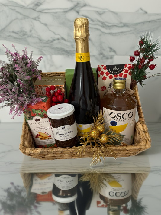 Non alcoholic festive Christmas box