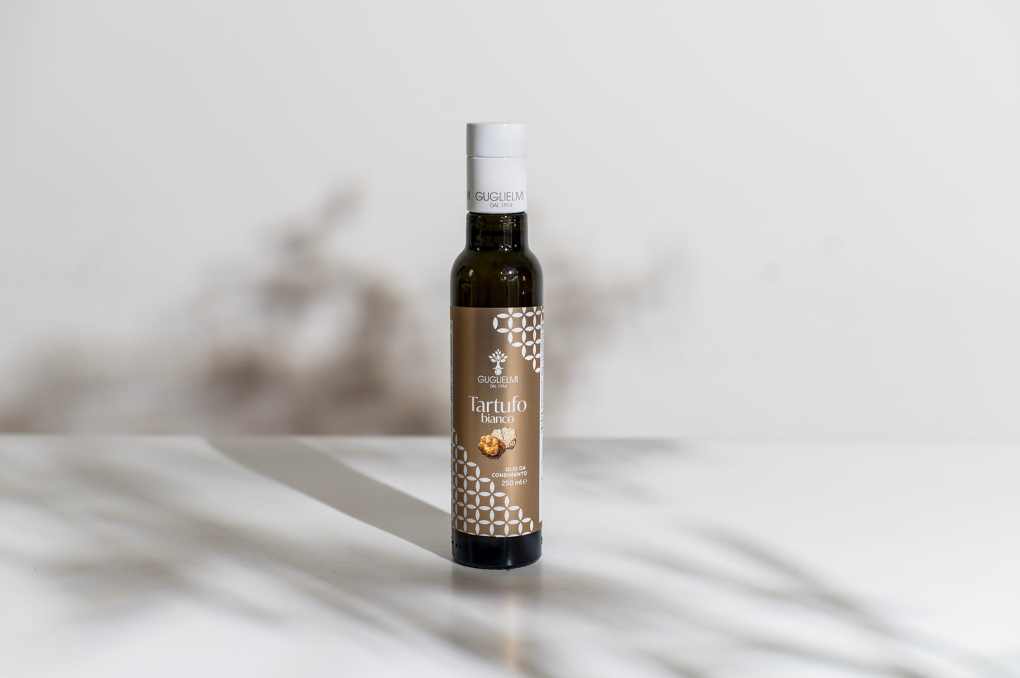 Extra Virgin Olive Oil “ Aromatico White Truffle ” - Guglielmi