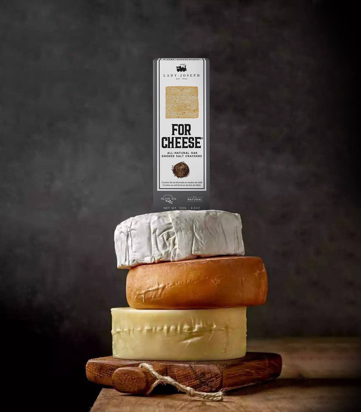 Crackers with oak smoked salt - Lady Joseph